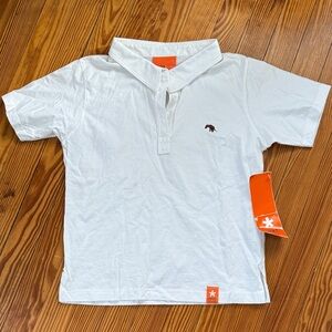 White cotton polo shirt with dog popping